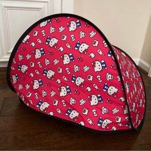 Sanrio Hello Kitty 2017 Limited Edition Privacy Pop Bed Tent With Small Tear